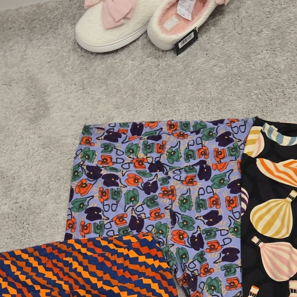 LuLaRoe Leggings - Picture 3 of 4